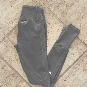 Alo Alosoft High-Waist 7/8 Highlight Legging
